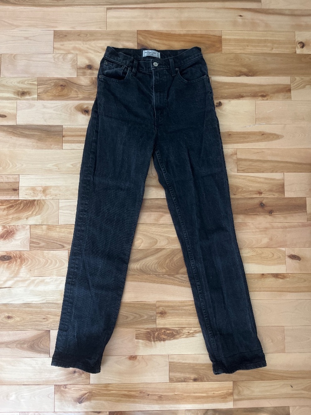 Abercombie & Fitch 90s Straight Ultra High Rise Jeans